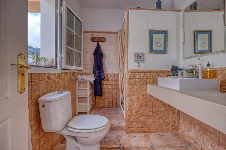 5 soveværelse Villa til salg i Adeje - € 750.000 (Ref: 8038886)