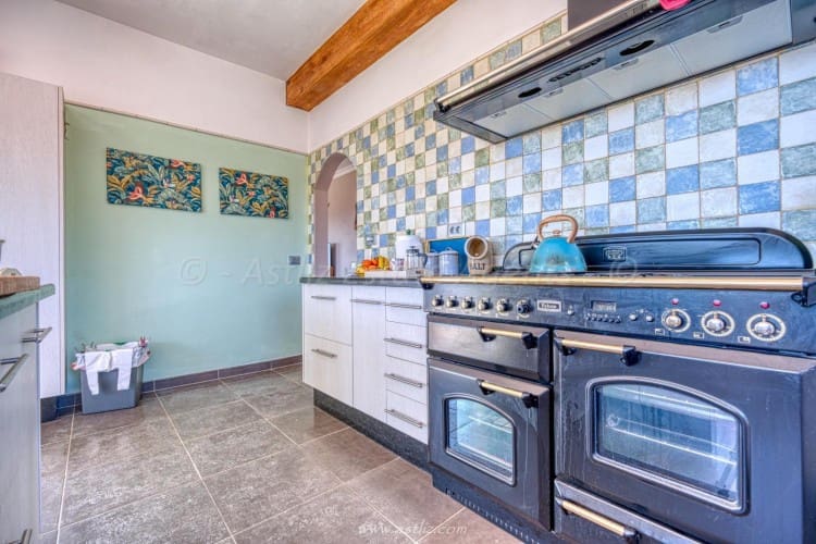 6 soveværelse Villa til salg i San Miguel de Abona med swimmingpool - € 1.200.000 (Ref: 8139771)