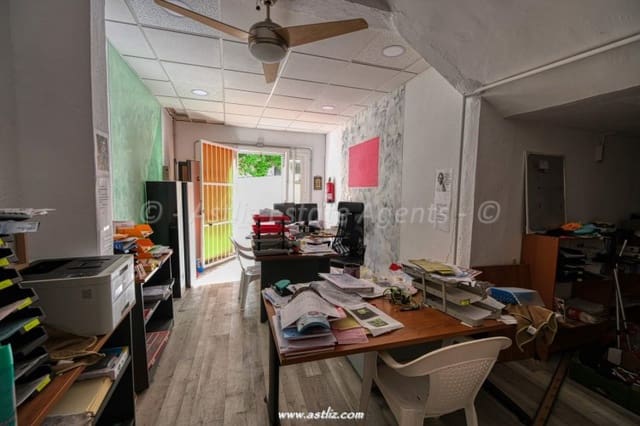 Kommersiell til salgs i Los Gigantes, Santiago del Teide - € 280 000 (Ref: 8246837)