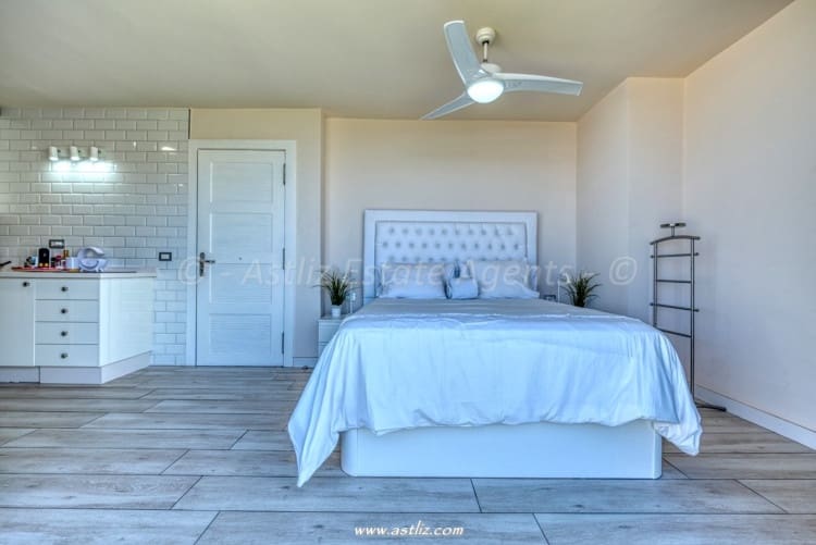 3 soveværelse Lejlighed til salg i Puerto Santiago - € 550.000 (Ref: 8507071)