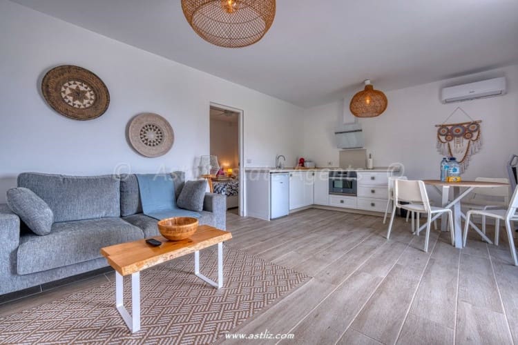 5 makuuhuone Huvila myytävänä paikassa Los Gigantes mukana uima-altaan - 1 950 000 € (Ref: 8518536)