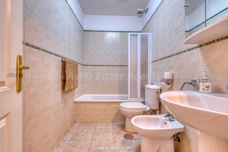 2 bedroom Apartment for sale in Puerto Santiago with pool - € 239,000 (Ref: 8533199)