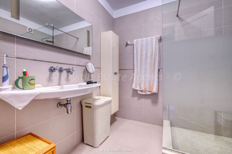 2 sypialnia Apartament na sprzedaż w Los Gigantes - 625 000 € (Ref: 8596541)