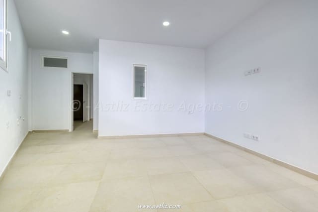 2 soverom Leilighet til salgs i Los Gigantes, Santiago del Teide - € 165 000 (Ref: 8756890)
