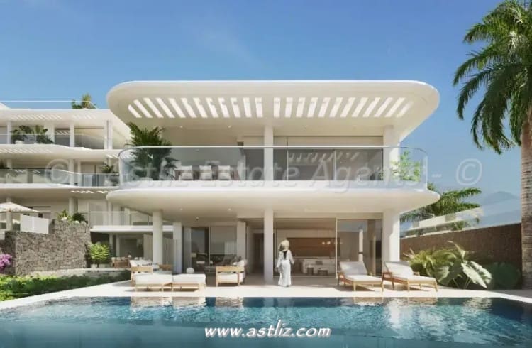 2 bedroom Apartment for sale in Playa San Juan - € 950,000 (Ref: 8765006)