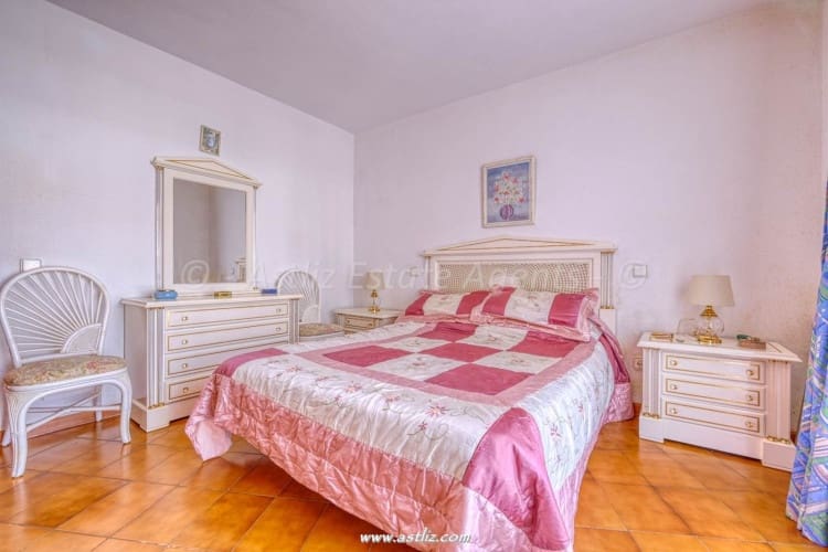 1 soveværelse Lejlighed til salg i Puerto Santiago med swimmingpool - € 290.000 (Ref: 8810880)