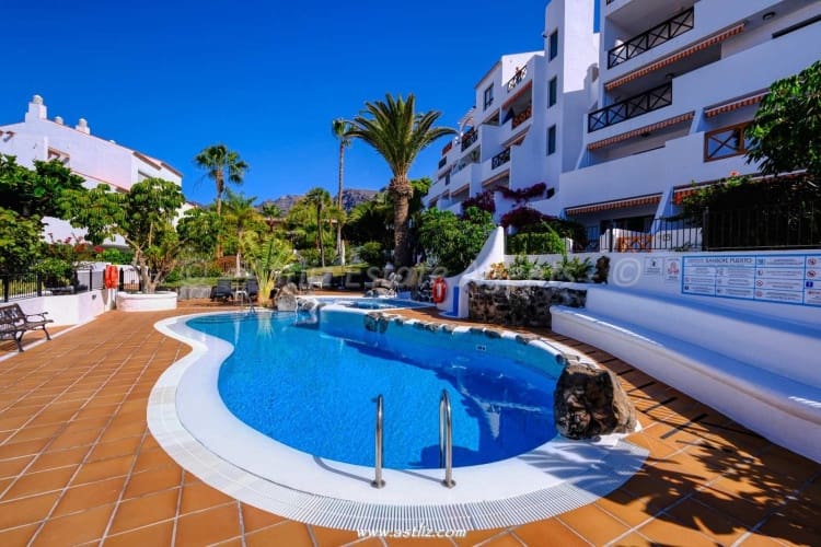 1 soveværelse Lejlighed til salg i Puerto Santiago med swimmingpool - € 290.000 (Ref: 8810880)