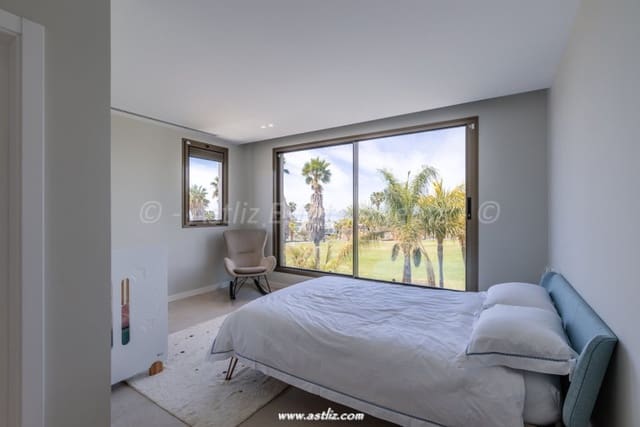 5 soverom Villa til salgs i La Caleta Adeje, Adeje med svømmebasseng - € 4 750 000 (Ref: 8904806)