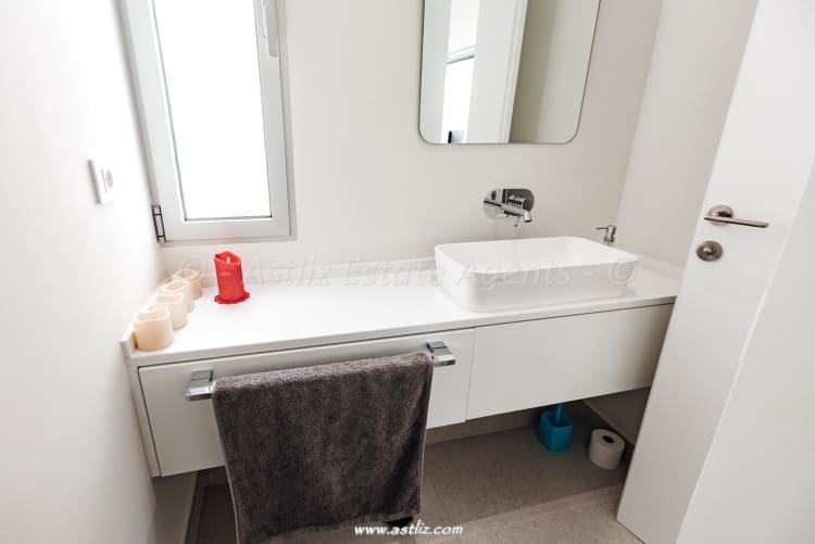 4 soverom Villa til salgs i Callao Salvaje med svømmebasseng - € 1 490 000 (Ref: 8913611)