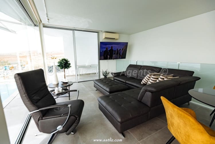 4 soverom Villa til salgs i Callao Salvaje med svømmebasseng - € 1 490 000 (Ref: 8913611)