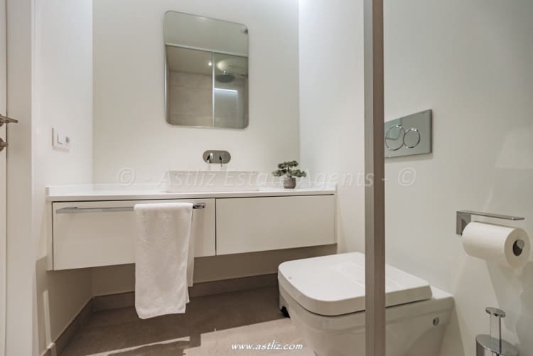 4 soverom Villa til salgs i Callao Salvaje med svømmebasseng - € 1 490 000 (Ref: 8913611)