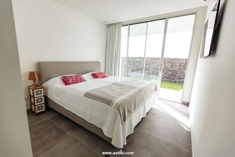 4 soverom Villa til salgs i Callao Salvaje med svømmebasseng - € 1 490 000 (Ref: 8913611)