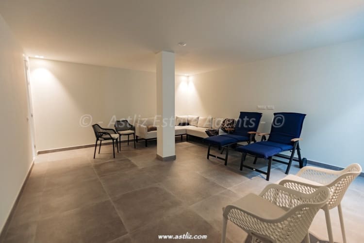 4 soverom Villa til salgs i Callao Salvaje med svømmebasseng - € 1 490 000 (Ref: 8913611)