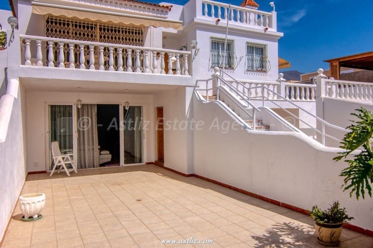 5 soverom Villa til salgs i Callao Salvaje med svømmebasseng - € 1 130 000 (Ref: 8940936)