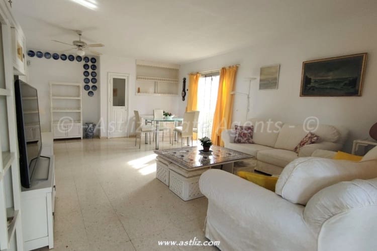3 soverom Villa til salgs i Callao Salvaje - € 480 000 (Ref: 8953777)