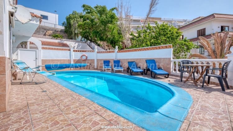 2 soverom Villa til salgs i Costa Adeje med svømmebasseng - € 775 000 (Ref: 9023821)