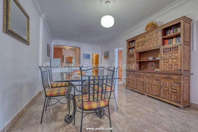 2 soverom Villa til salgs i Costa Adeje med svømmebasseng - € 775 000 (Ref: 9023821)