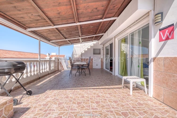 2 soverom Villa til salgs i Costa Adeje med svømmebasseng - € 775 000 (Ref: 9023821)