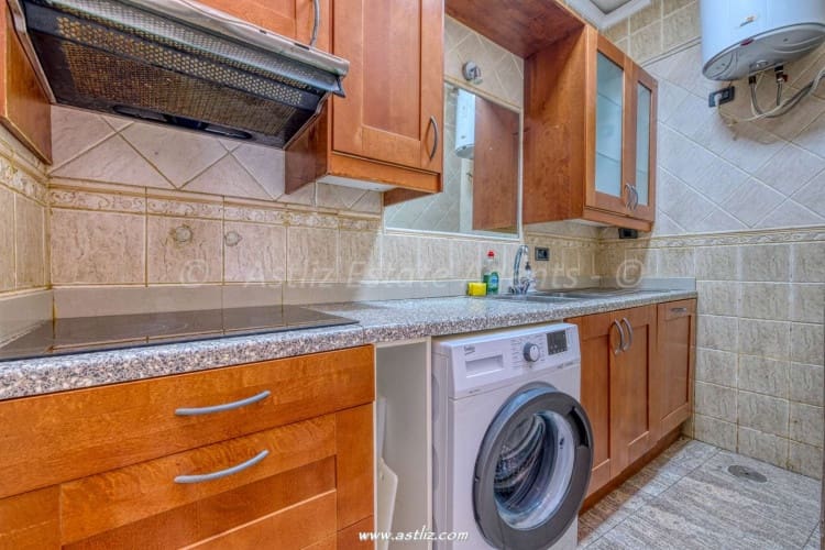 2 soverom Villa til salgs i Costa Adeje med svømmebasseng - € 775 000 (Ref: 9023821)