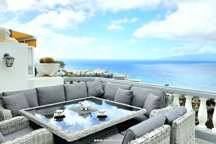 2 slaapkamer Appartement te koop in Los Gigantes - € 490.000 (Ref: 9030031)