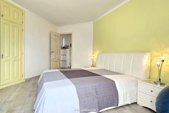 2 slaapkamer Appartement te koop in Los Gigantes, Santiago del Teide - € 490.000 (Ref: 9030031)