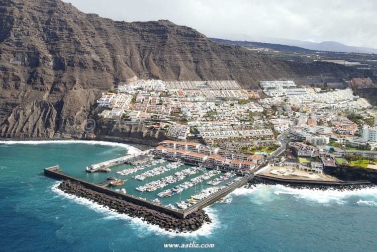 2 slaapkamer Appartement te koop in Los Gigantes - € 490.000 (Ref: 9030031)