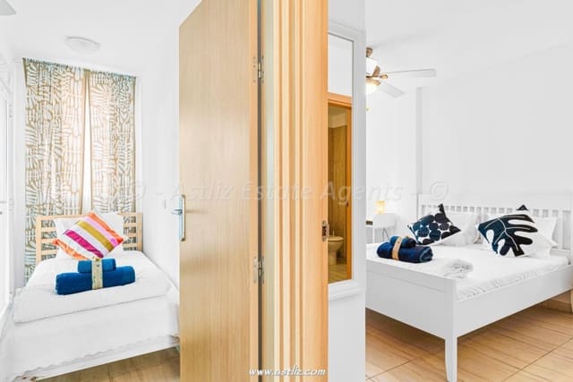 3 soveværelse Lejlighed til salg i Amarilla Golf, San Miguel de Abona - € 320.000 (Ref: 9033280)