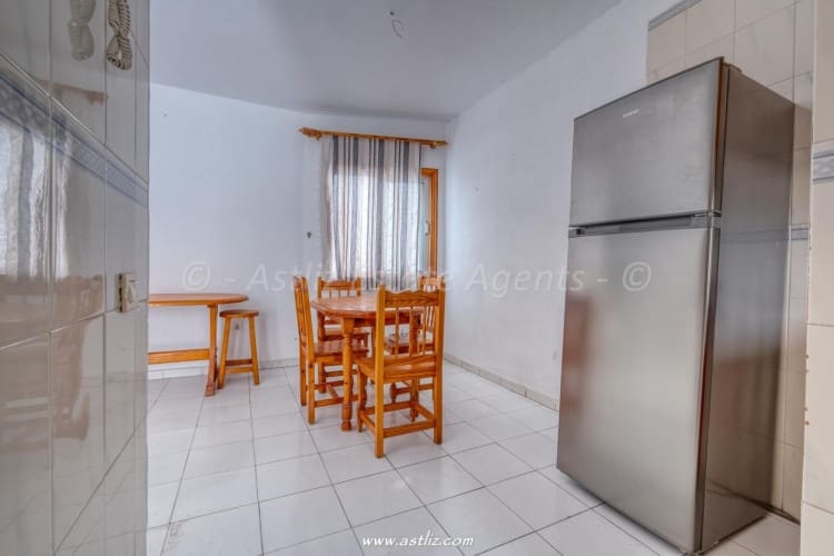 2 soveværelse Lejlighed til salg i Puerto Santiago - € 235.000 (Ref: 9057055)