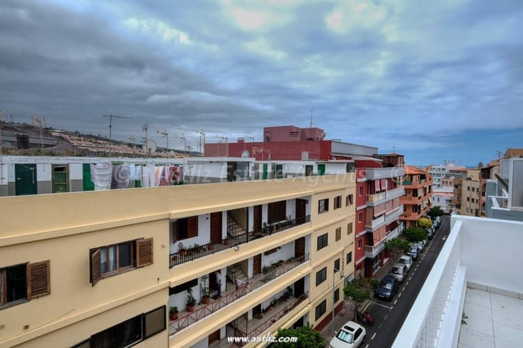 2 soveværelse Lejlighed til salg i Puerto Santiago - € 235.000 (Ref: 9057055)