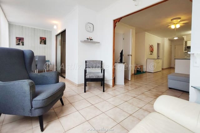 2 bedroom Apartment for sale in Los Cristianos, Arona with pool - € 325,000 (Ref: 9095730)