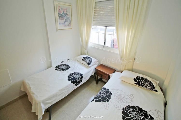 2 bedroom Apartment for sale in Torviscas with pool - € 345,000 (Ref: 9095754)