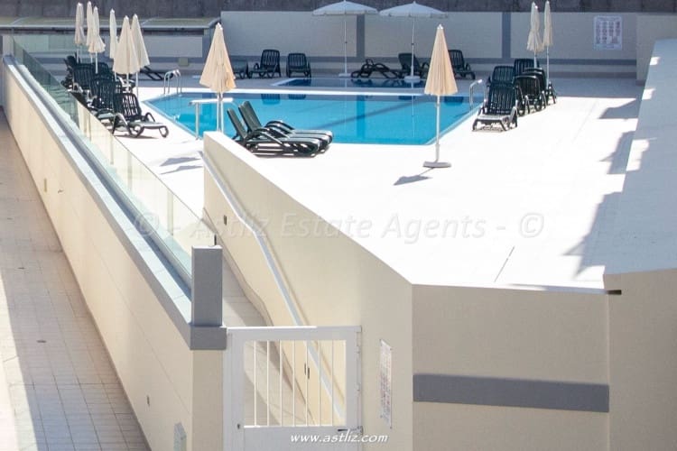 1 soveværelse Lejlighed til salg i Puerto Santiago med swimmingpool - € 198.000 (Ref: 9153007)
