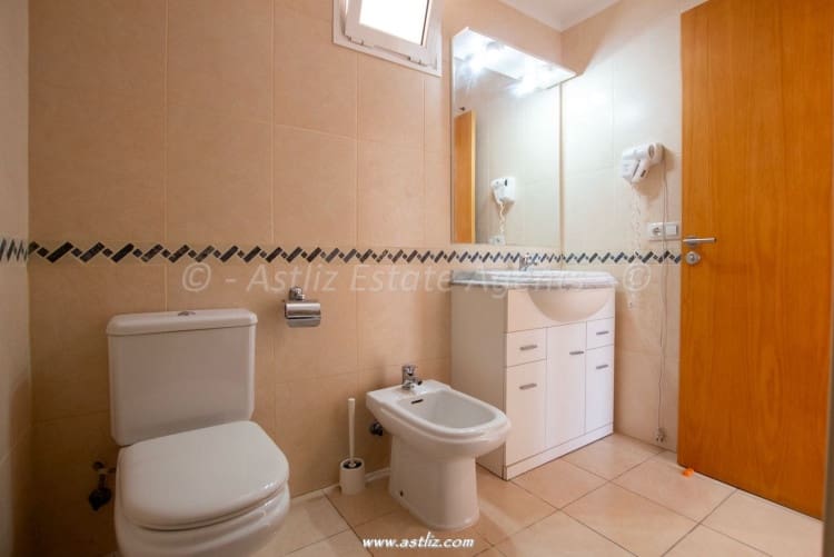 1 soveværelse Lejlighed til salg i Puerto Santiago med swimmingpool - € 198.000 (Ref: 9153007)