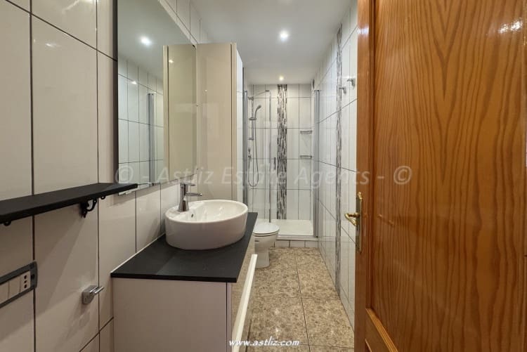 2 bedroom Apartment for sale in Santiago del Teide - € 165,000 (Ref: 9187222)