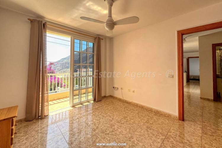 2 bedroom Apartment for sale in Santiago del Teide - € 165,000 (Ref: 9187222)