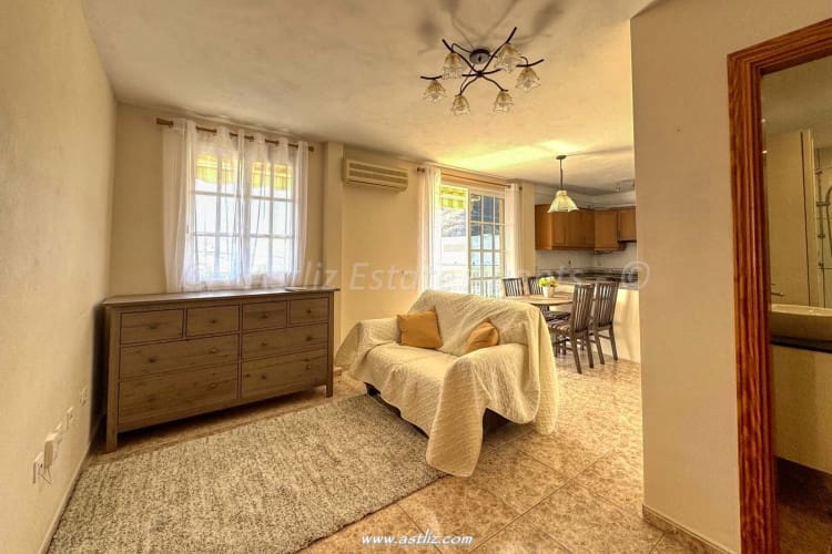 2 bedroom Apartment for sale in Santiago del Teide - € 165,000 (Ref: 9187222)