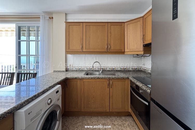 2 bedroom Apartment for sale in Santiago del Teide - € 165,000 (Ref: 9187222)