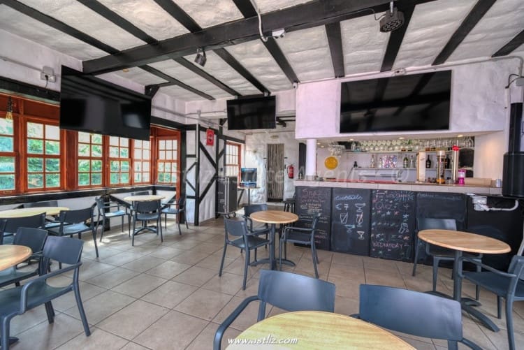 Commercial for sale in Puerto Santiago - € 225,000 (Ref: 9199998)