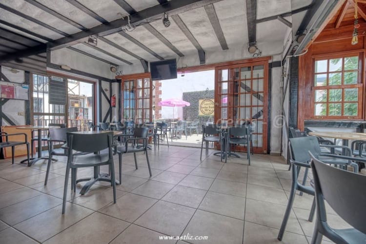 Commercial for sale in Puerto Santiago - € 225,000 (Ref: 9199998)