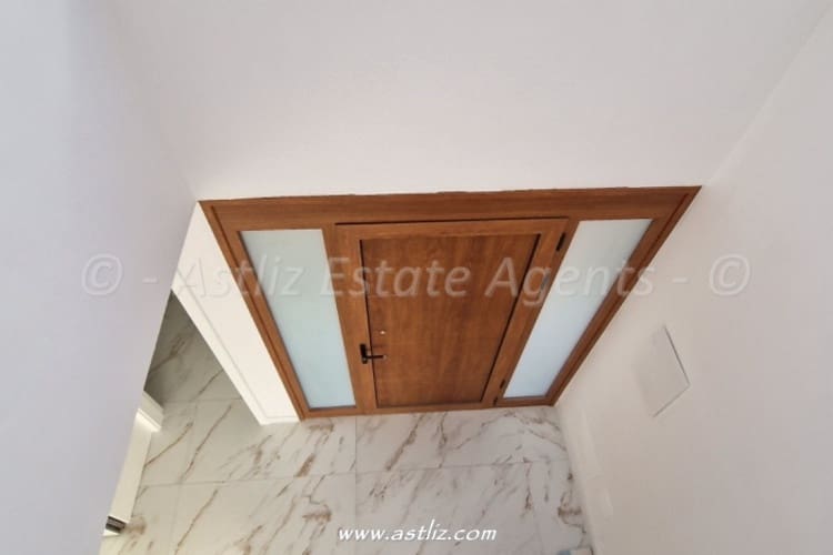 2 slaapkamer Appartement te koop in Los Gigantes met zwembad - € 575.000 (Ref: 9216369)