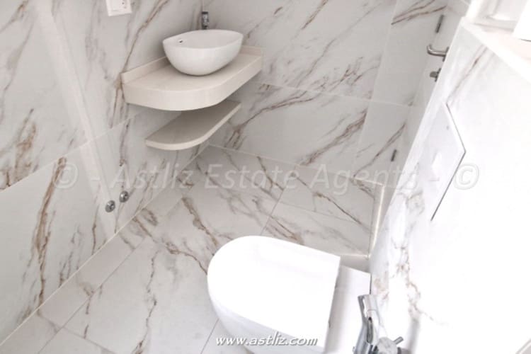 2 slaapkamer Appartement te koop in Los Gigantes met zwembad - € 575.000 (Ref: 9216369)