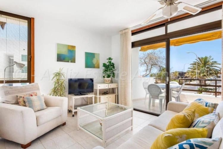 1 soveværelse Lejlighed til salg i Puerto Santiago med swimmingpool - € 229.000 (Ref: 9223578)