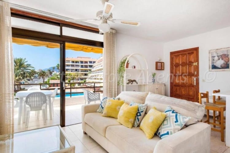 1 soveværelse Lejlighed til salg i Puerto Santiago med swimmingpool - € 229.000 (Ref: 9223578)