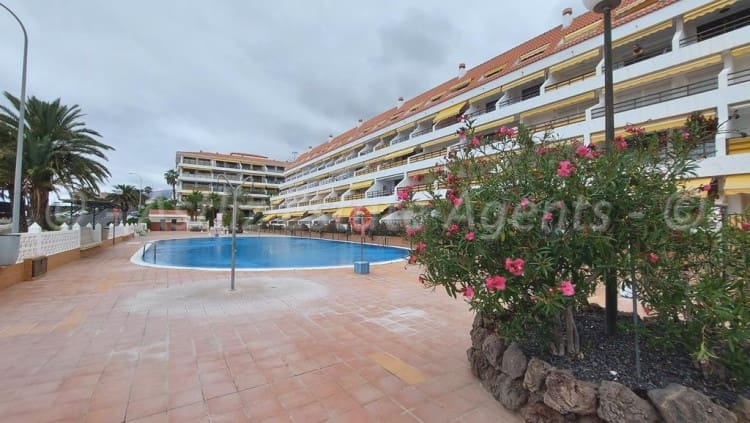 1 soveværelse Lejlighed til salg i Puerto Santiago med swimmingpool - € 229.000 (Ref: 9223578)