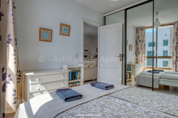 1 soveværelse Lejlighed til salg i Puerto Santiago med swimmingpool - € 229.000 (Ref: 9223578)