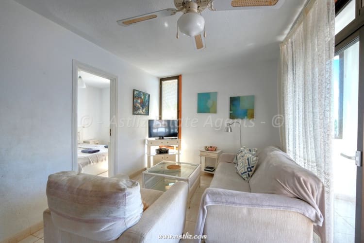 1 soveværelse Lejlighed til salg i Puerto Santiago med swimmingpool - € 229.000 (Ref: 9223578)