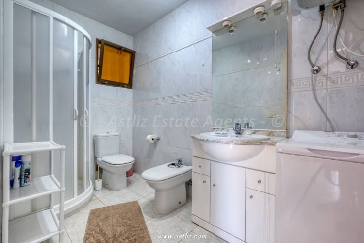 1 soveværelse Lejlighed til salg i Puerto Santiago med swimmingpool - € 229.000 (Ref: 9223578)