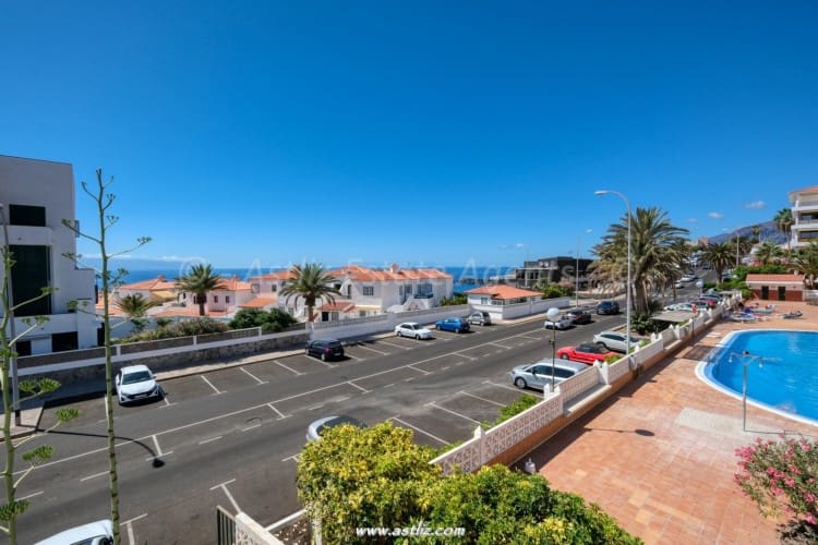 1 soveværelse Lejlighed til salg i Puerto Santiago med swimmingpool - € 229.000 (Ref: 9223578)