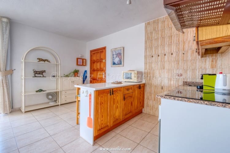 1 soveværelse Lejlighed til salg i Puerto Santiago med swimmingpool - € 229.000 (Ref: 9223578)