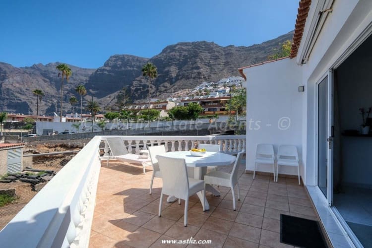 3 soverom Villa til salgs i Los Gigantes - € 675 000 (Ref: 9231794)